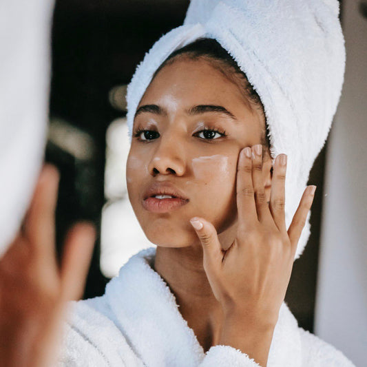 How to layer your skincare - AM & PM